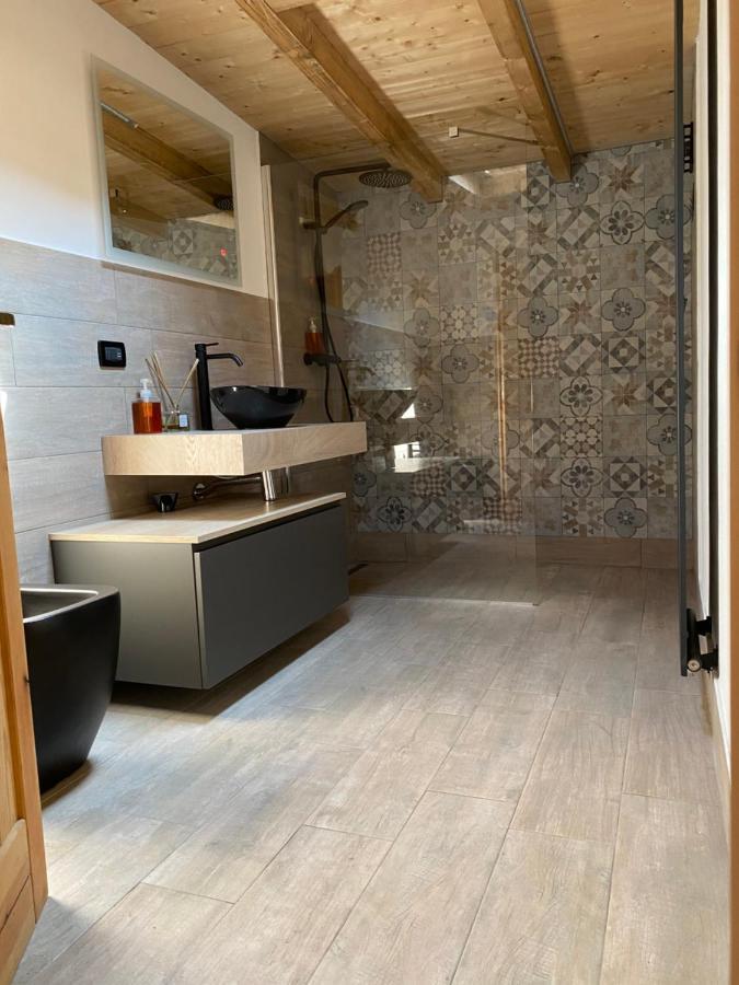 DOSSENA Splendido Chalet di Montagna immerso nella natura Madonna della Costa Esterno foto